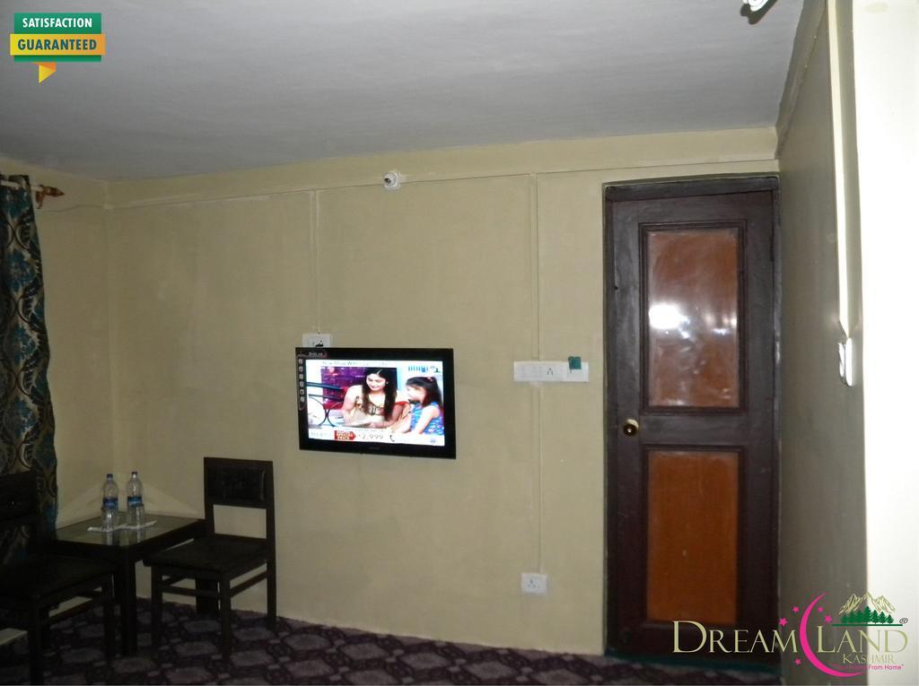 Dreamland Kashmir Cottage Pahalgām Room photo